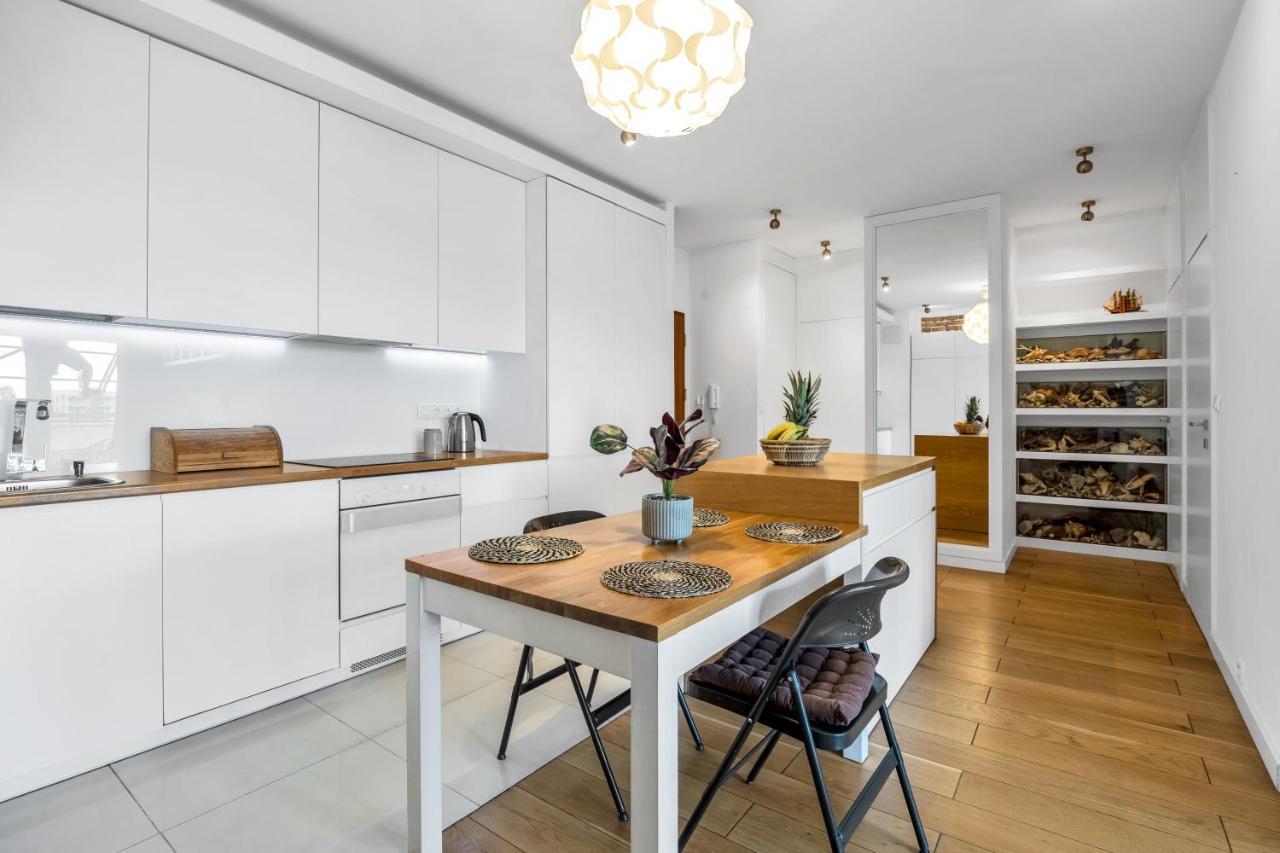 Spacious 2 Bedroom Ac Dalanowska 46 وارسو المظهر الخارجي الصورة