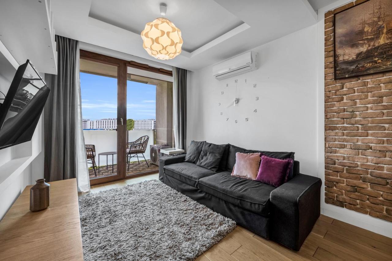 Spacious 2 Bedroom Ac Dalanowska 46 وارسو المظهر الخارجي الصورة